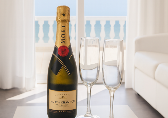 Romantic Getaway in Junior Suite